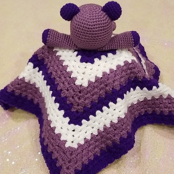 💖HOST PICK💖 Crochet Lovey Teddy Bear Blanket - Picture 4 of 12